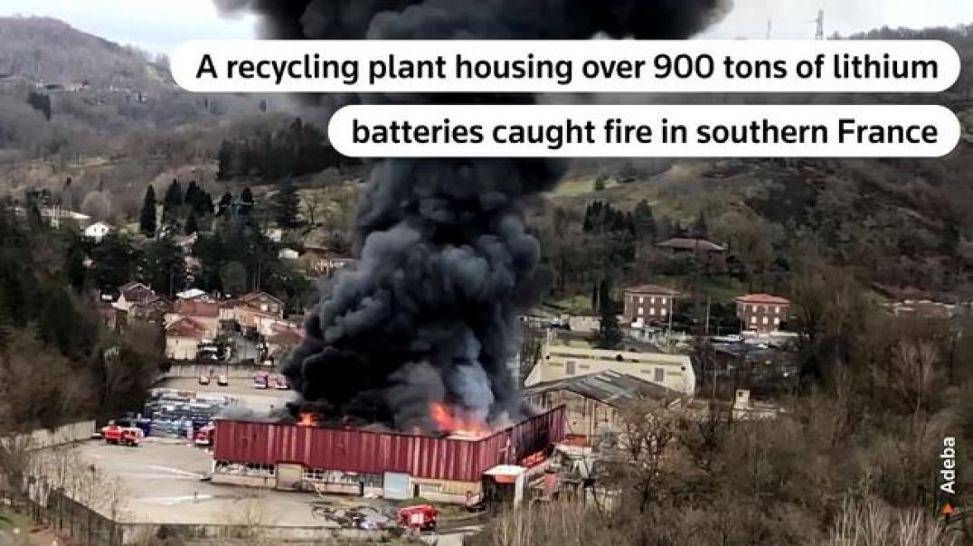 ⁣900 TONS OF LITHIUM BATTERIES BURNING ⚗ WHAT'S BEING MIXED IN THE CAULDRON?!?