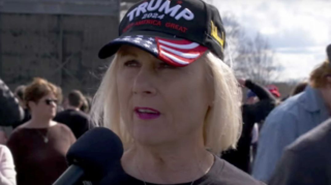 ⁣MOSTLY BASED MAGA GRANDMA STANDS GROUND ON BASIC HUMAN RIGHTS 🇺🇸 AGAINST TYT PROPAGANDIST