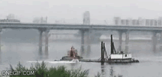 WATCH THE WATER 🌊 WHAT ARE THEY MIXING INTO THE OHIO RIVER❓[THE WHITE NOISE PSYOP]