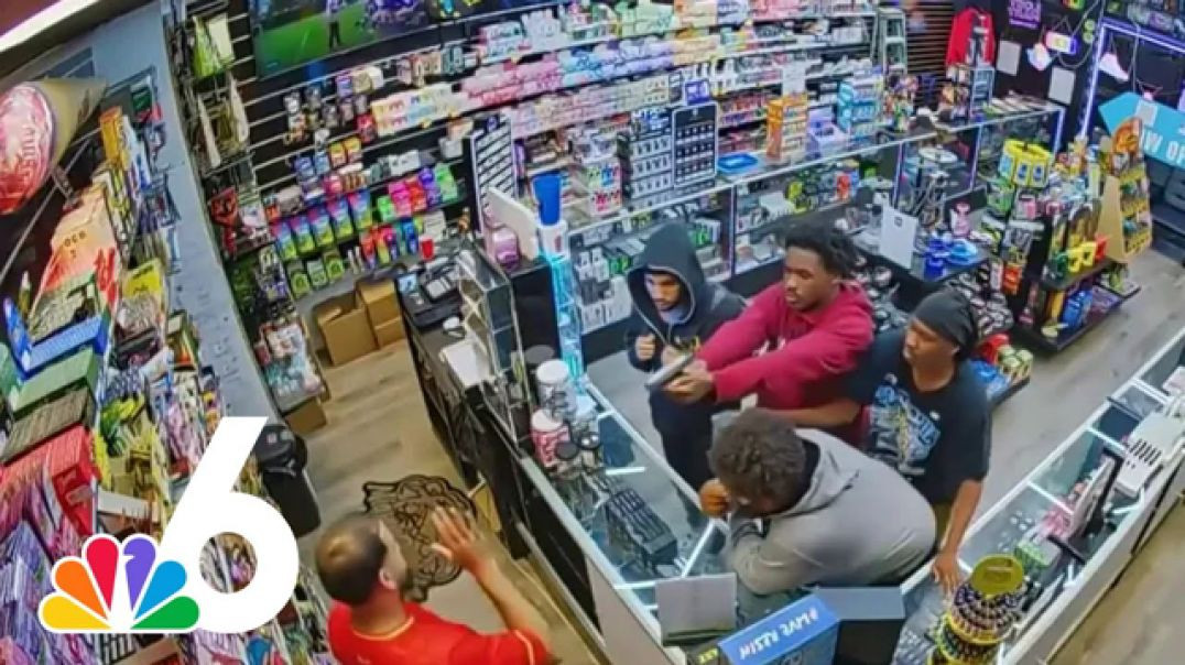 ⁣SURVEILLANCE CAPTURES DEADLY ARMED ROBBERY 💀 AT NORTH MIAMI BEACH SMOKE SHOP
