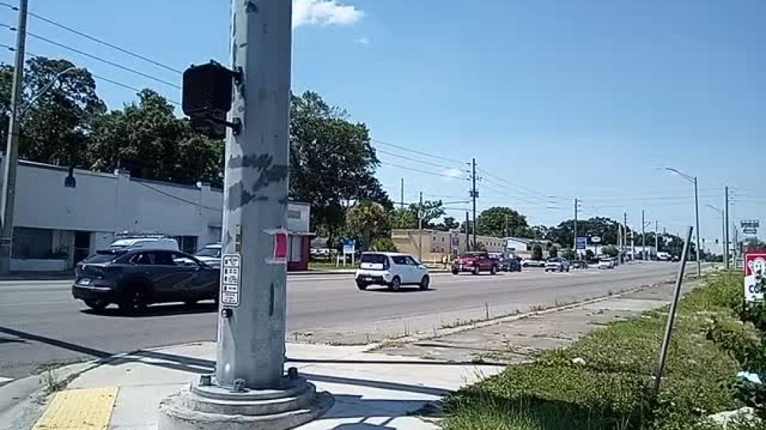 Criminal child abusers Save Fishweir Elementary litter over 15 lbs of trash unarrested by JSO and lo