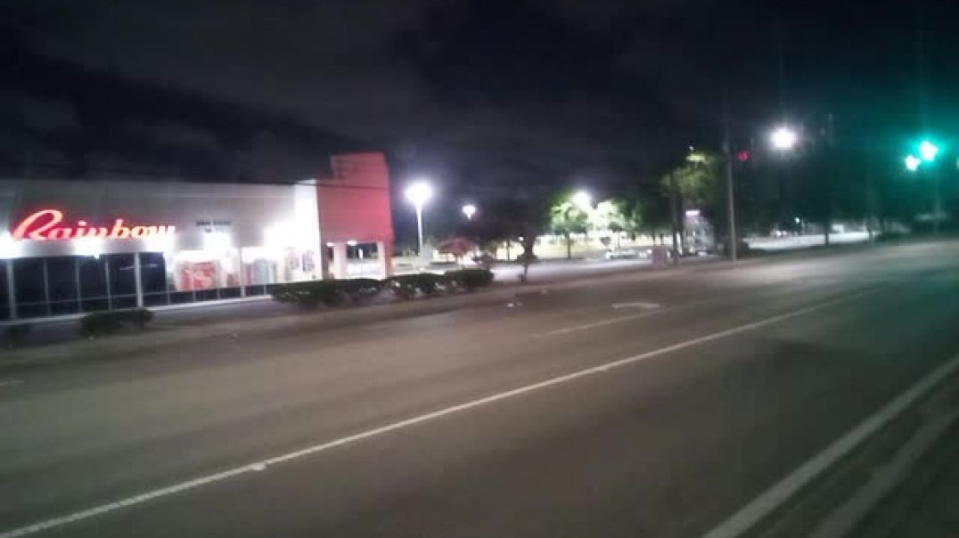 ⁣Puerto Rico refuses to go home to his family with White pregnant mother sleeping sidewalks?!