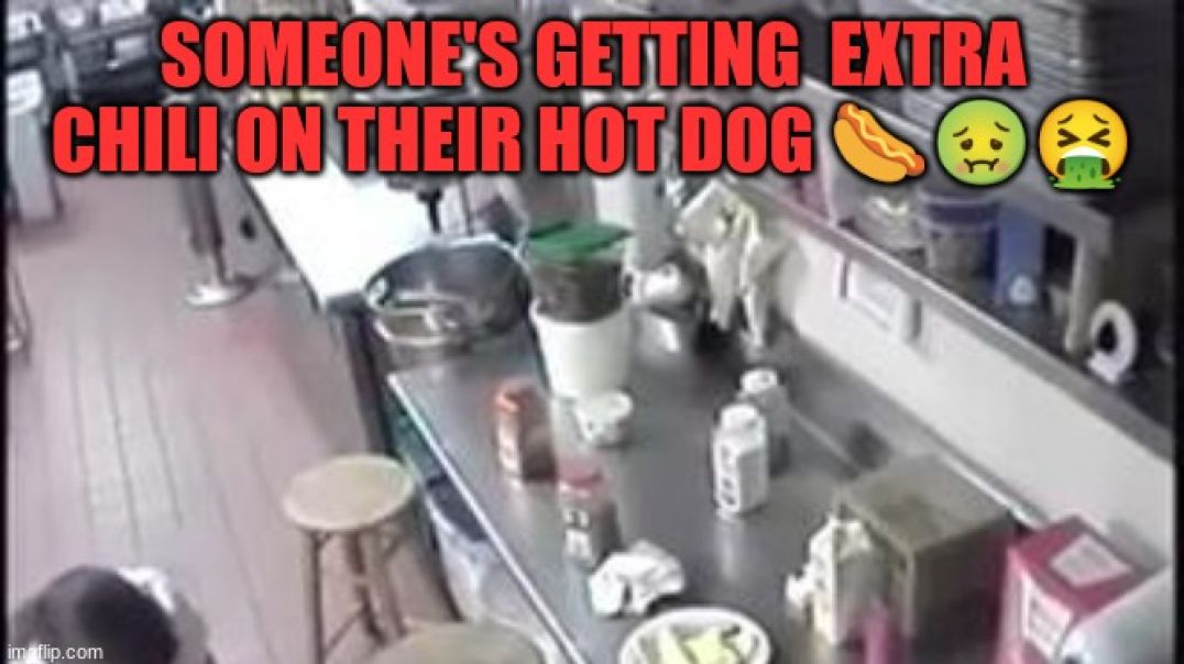 ⁣WOMAN GETS REVENGE USING A HOT DOG 🌭 SHOVED INSIDE HER COOCHIE