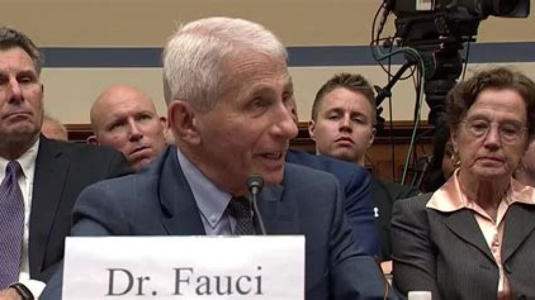 ⁣BEAGLE TORTURER AND MASS MURDERER ANTHONY FAUCI ☤ GRILLED IN CONGRESS❗