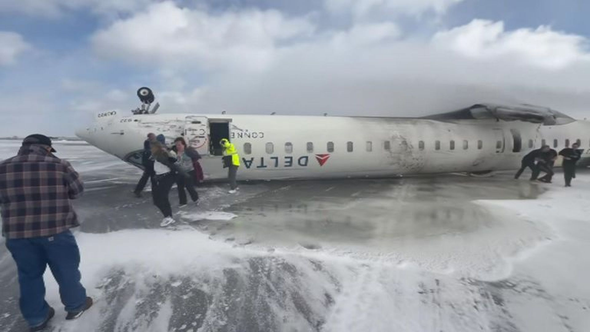 REMEMBER THAT PLANE 👀 THAT LANDED UPSIDE DOWN ⁉️