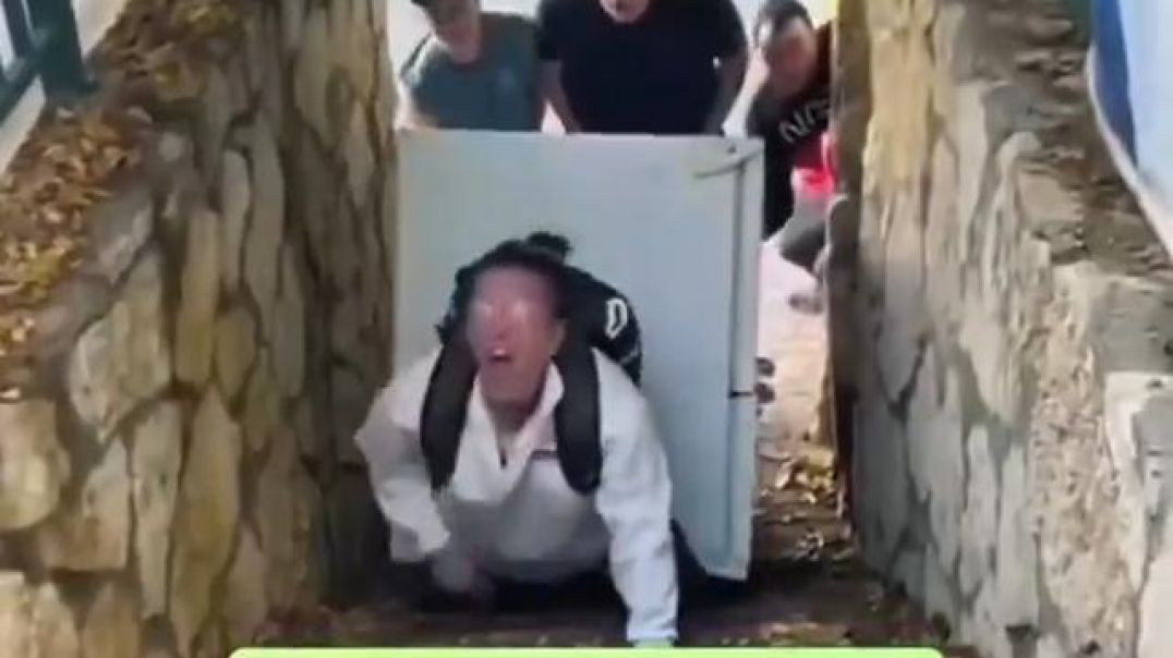 ⁣DID YOU SEE THOSE EVIL PALESTINS THROW THAT REFRIGERATOR ₪ ON THAT POOR YID⁉️