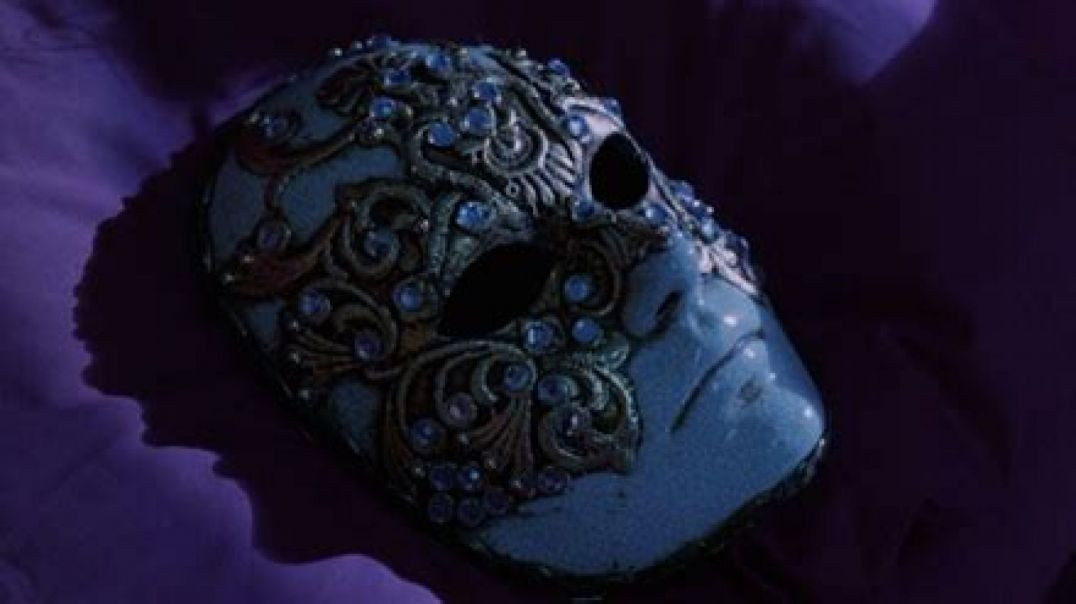 A LOOK INTO THE ILLUMINATI 👁 AND EYES WIDE SHUT