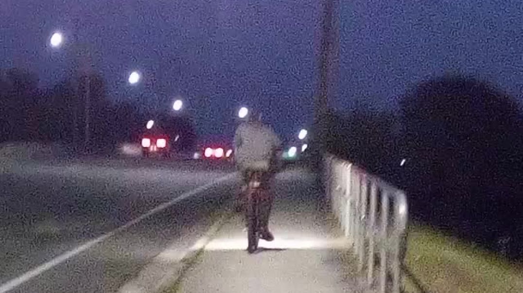 ⁣SARnet - Criminal cyclist leaves abandoned invader slum train car May 6 2024