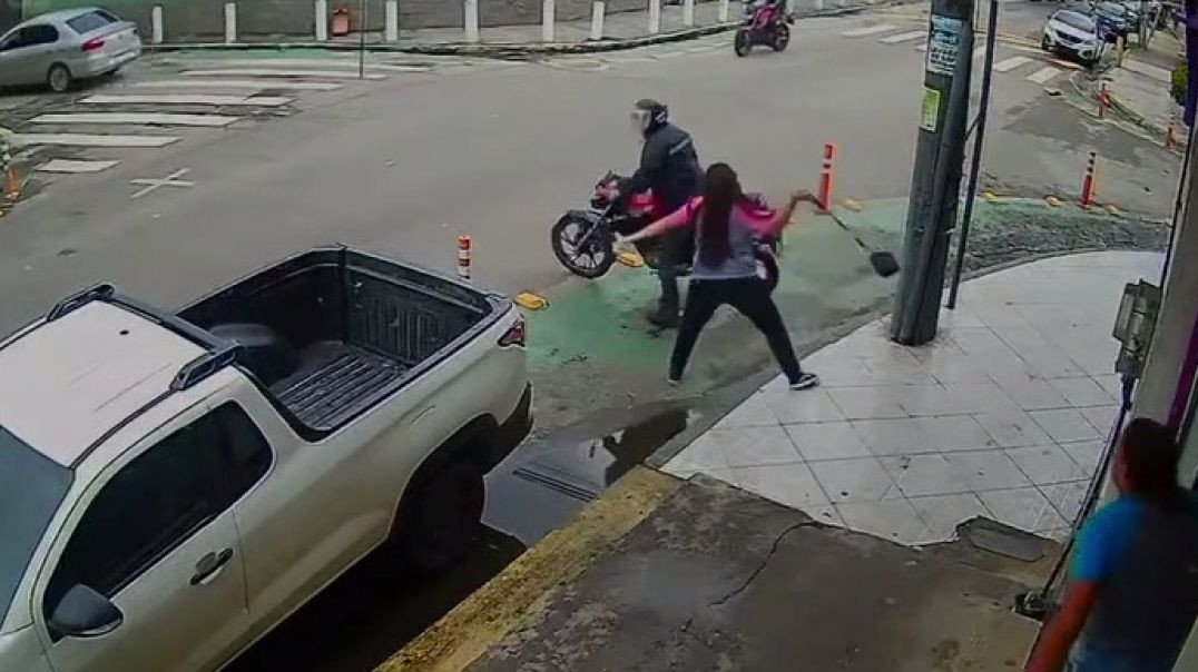 REAILTY HITS WHEN YOU TRY ROBBERY IN THE WRONG PLACE 🥊 [WAIT FOR IT]