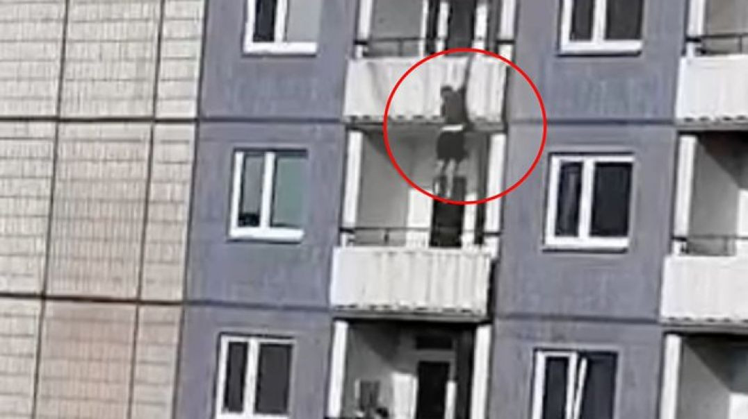 RAPIST ATTEMPTS A VERTICAL FROGGER TO ESCAPE JUSTICE 🐸 DOES NOT STICK THE LANDING