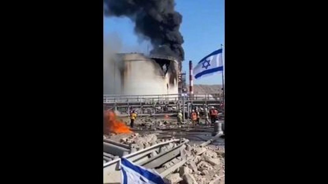 ⁣REPORTS CLAIM IRAN STRUCK  ISRAELI OIL REFINERY AND FUEL RESERVES 🚀 AMID ONGOING REGIONAL TENSIONS
