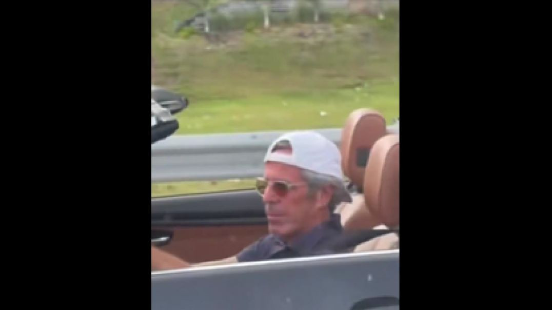 THE INTERNET IS FREAKING OUT AFTER THIS MAN WAS SPOTTED DRIVING IN SOUTH FLORIDA❗