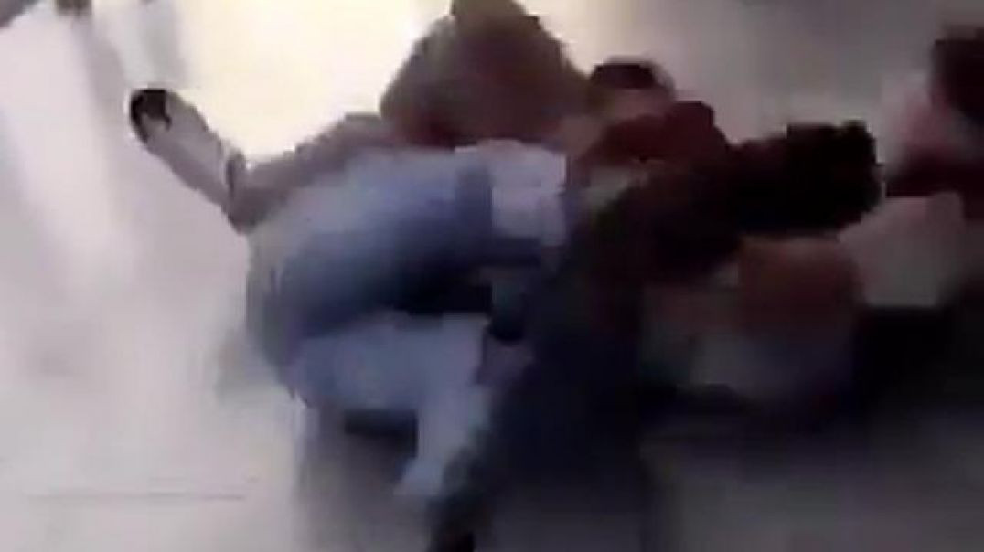 ⁣NORTH AFRICAN IMMIGRANT ATTACKS 🇫🇷🥊 THE WRONG FRENCH KID❗