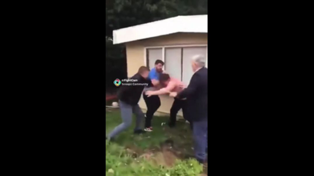 MAN MERCILESSLY SLAPS OLD WOMAN 🥊 RETURNS HOME TO FIND THE SONS OF THE WOMAN HE SLAPPED❗