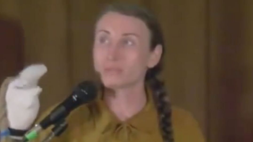 TRANSGENDER FORMER PROSTITUTE RUNNING FOR MAYOR IN CANADA ⚧ USES SOCK PUPPET DURING CAMPAIGN SPEECH
