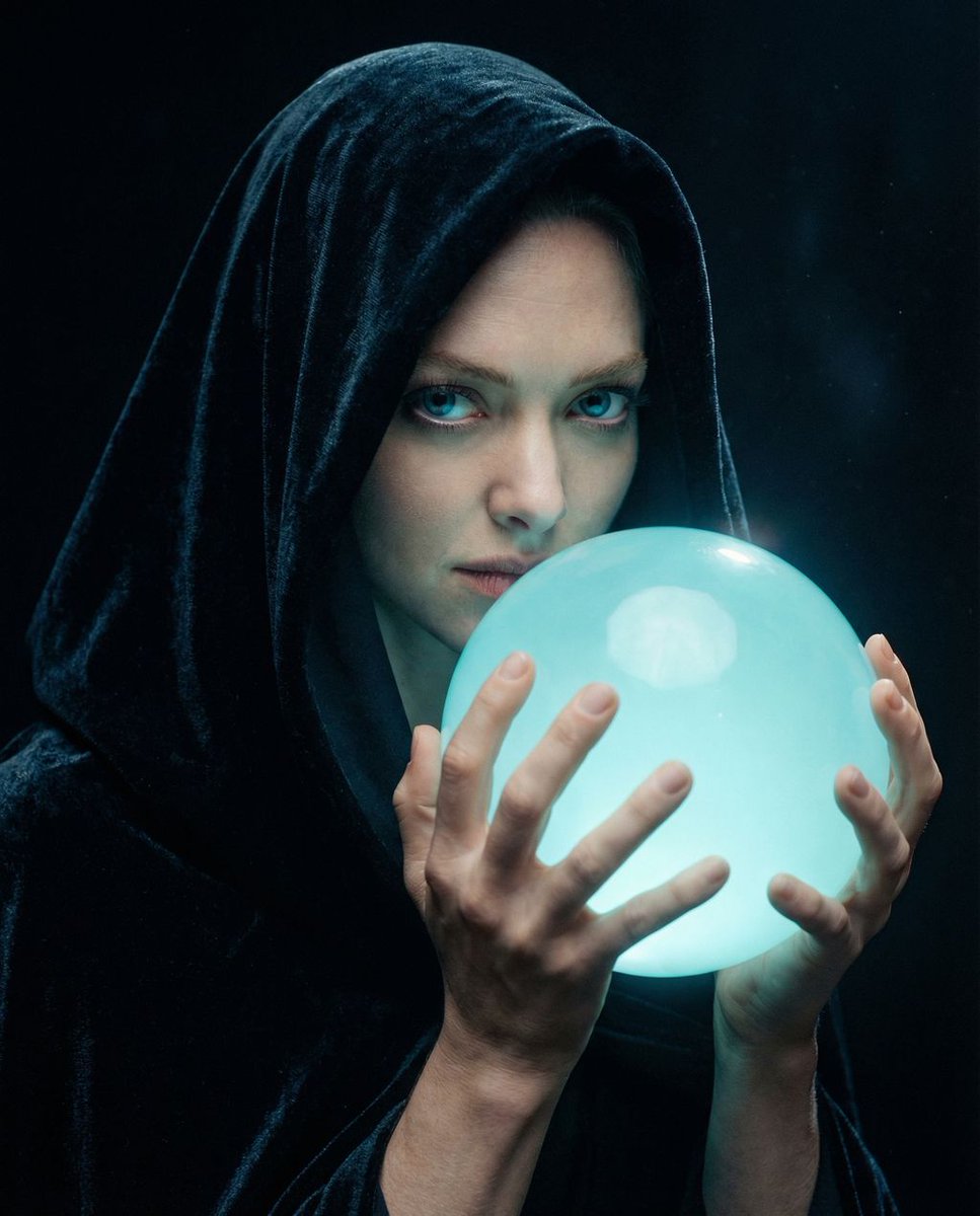 AI Prompt for Cinematic Portrait of a Seer with Atmospheric Lighting