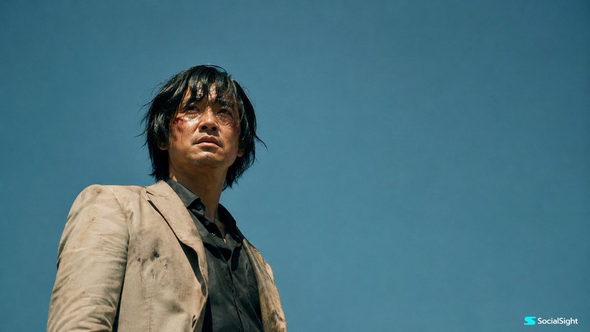 AI Prompt for Gritty Wounded Character Cinematic Film Still