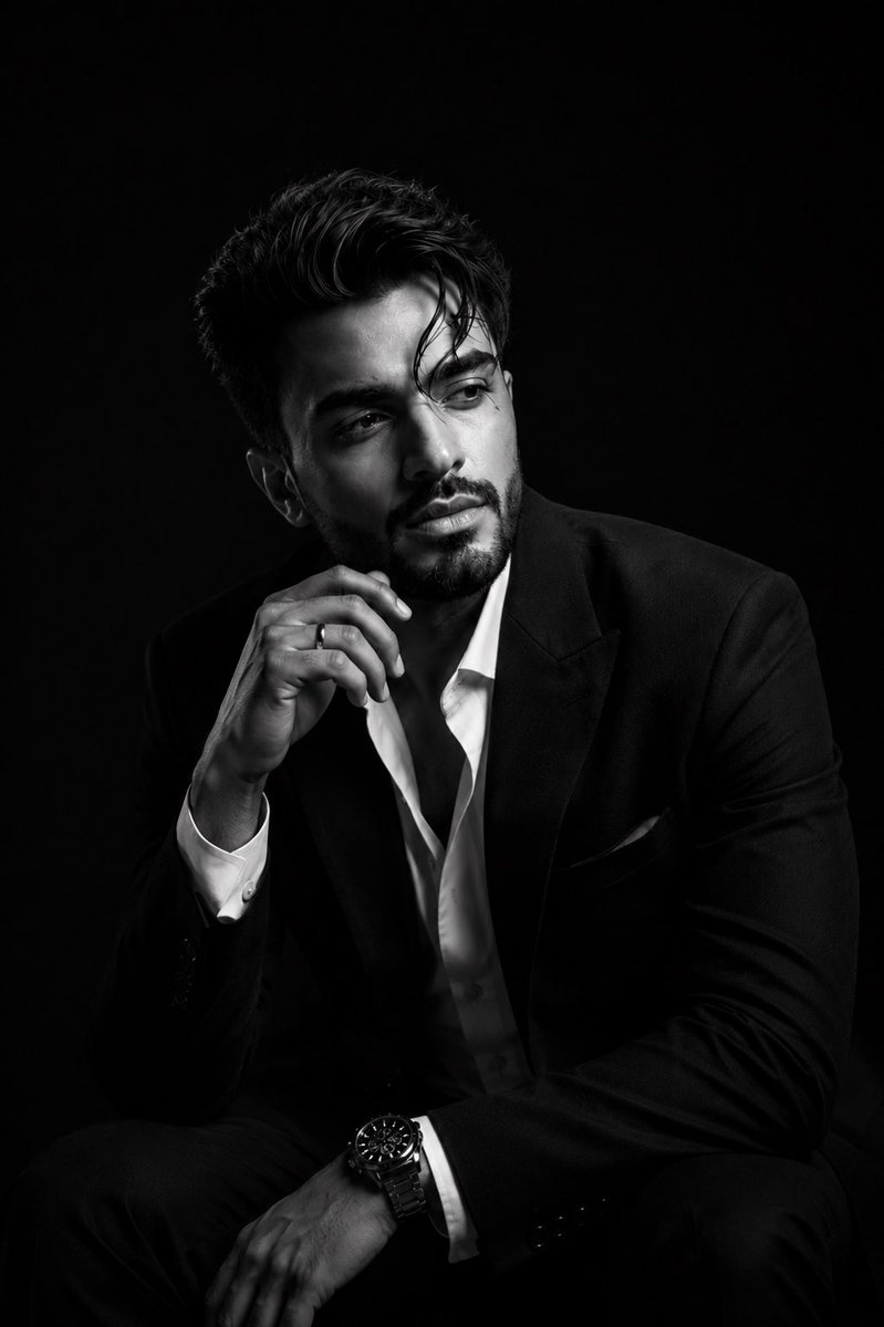 AI Prompt for a Sophisticated Studio Tuxedo Portrait in Black and White