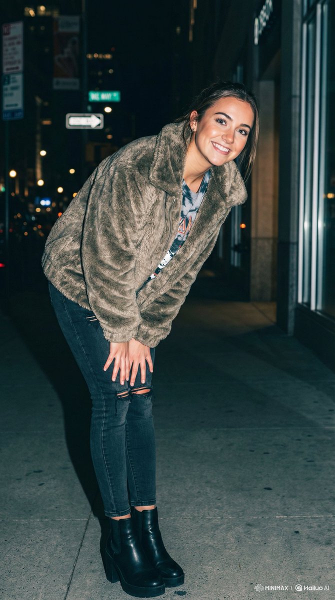 AI Prompt for Exclusive High-Fashion Street Portrait Photography with Flash Effect