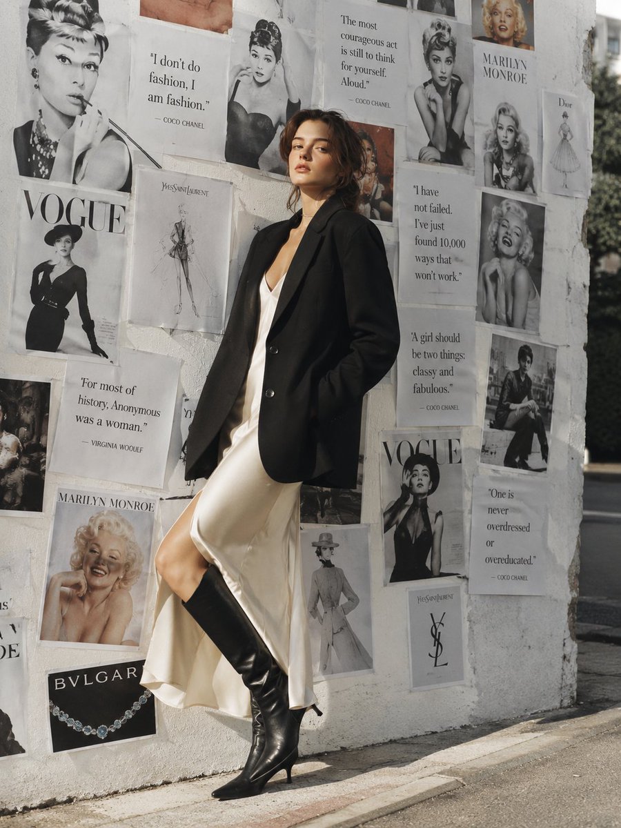 AI Prompt for High-End Fashion Portrait with Vintage Vogue Touch