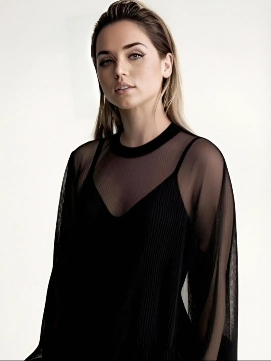 AI Prompt for High-Fashion Editorial Portrait of Celebrity-Inspired Female