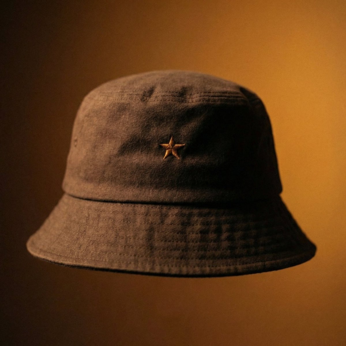 AI Prompt for Luxury Product Photography - High-End Fashion Item