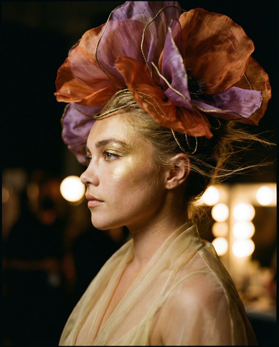 AI Prompt for Surrealist Fashion Portrait with Floral Headpiece