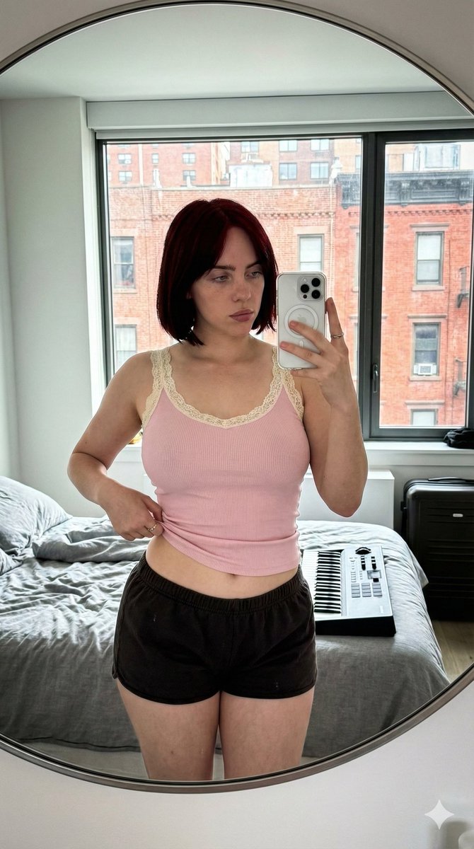 AI Prompt for Ultra-Wide Candid Mirror Portraits with Hyper-Realistic Details