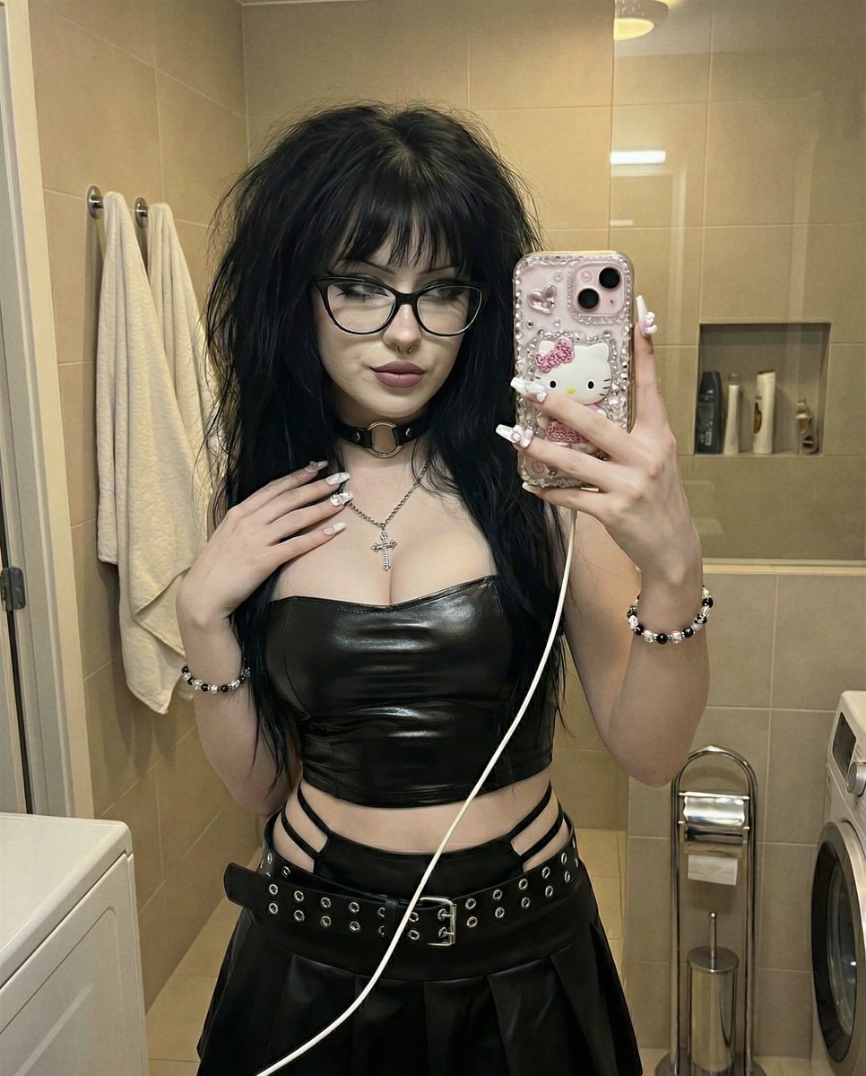 AI Prompt: Generate Retro Y2K Grunge Mirror Selfie with Septrum Piercing