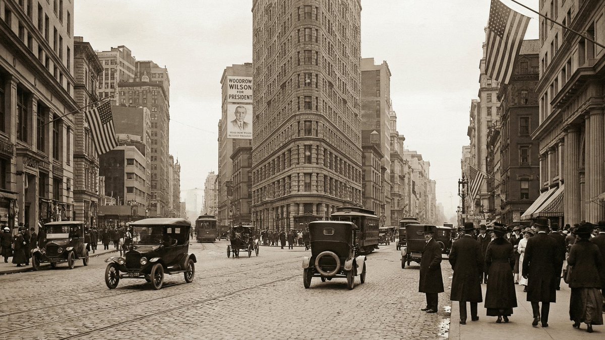 AI Prompt for Historical Cityscape Visualization