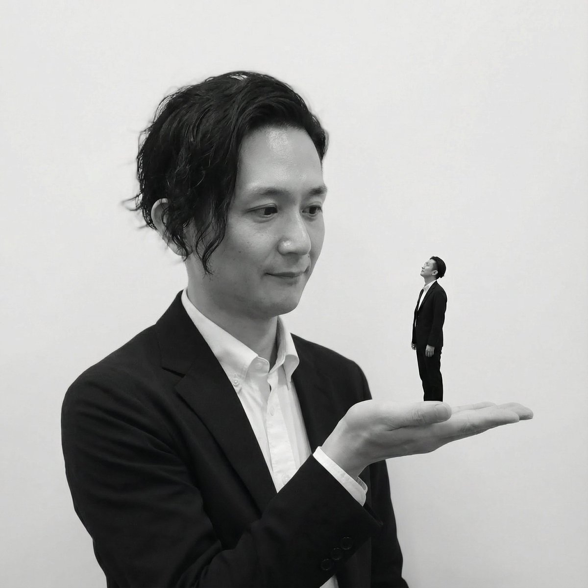 AI Prompt for Miniature Self Portraits on Palm Concept