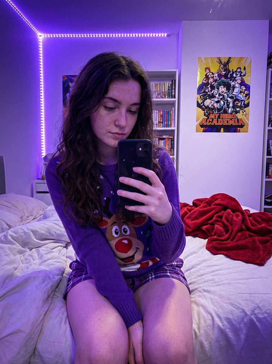 AI Prompt for Photorealistic Gen Z Bedroom Selfie in Purple LED Light