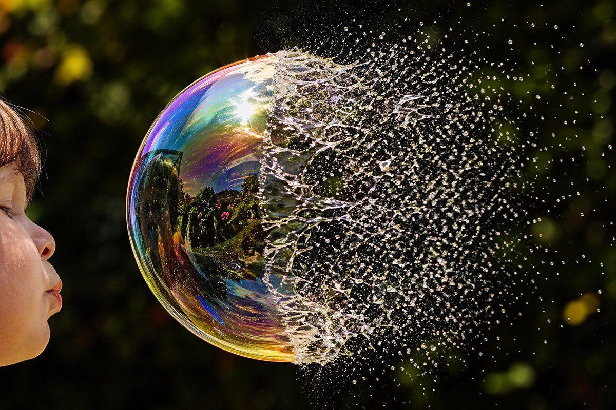 AI Prompt for Photorealistic Soap Bubble Burst Macro Photography