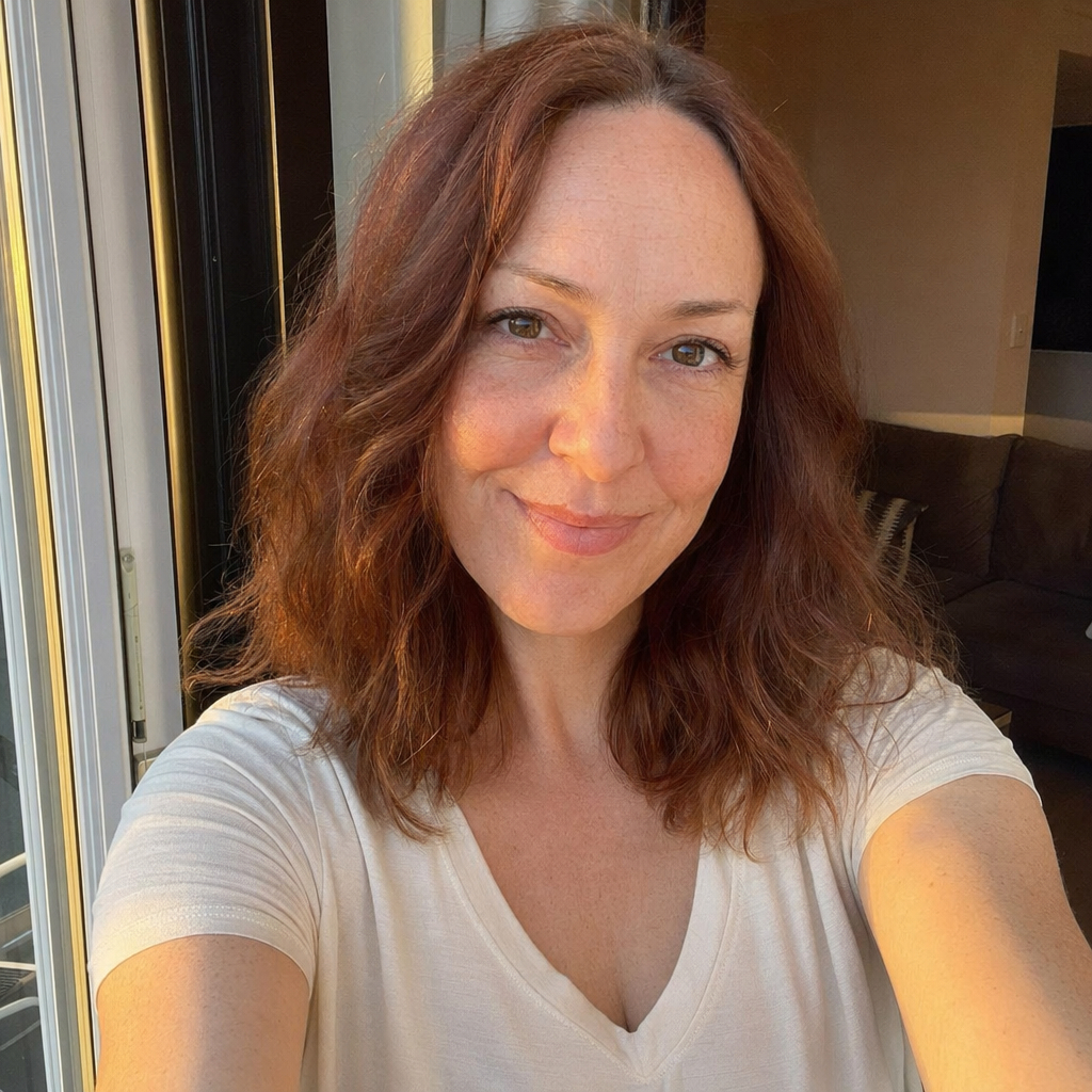 AI Prompt for Realistic Golden Hour Selfie