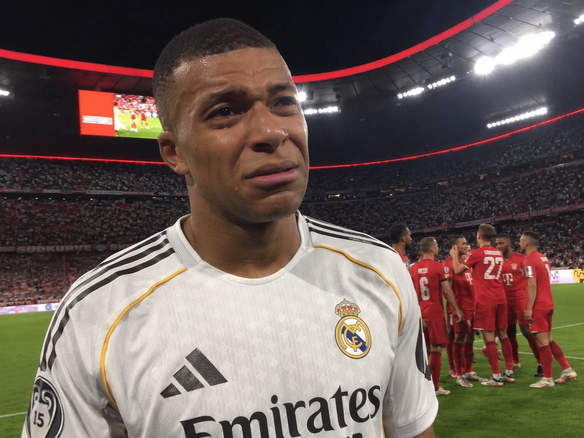 AI Prompt for Realistic Soccer Stadium Photo