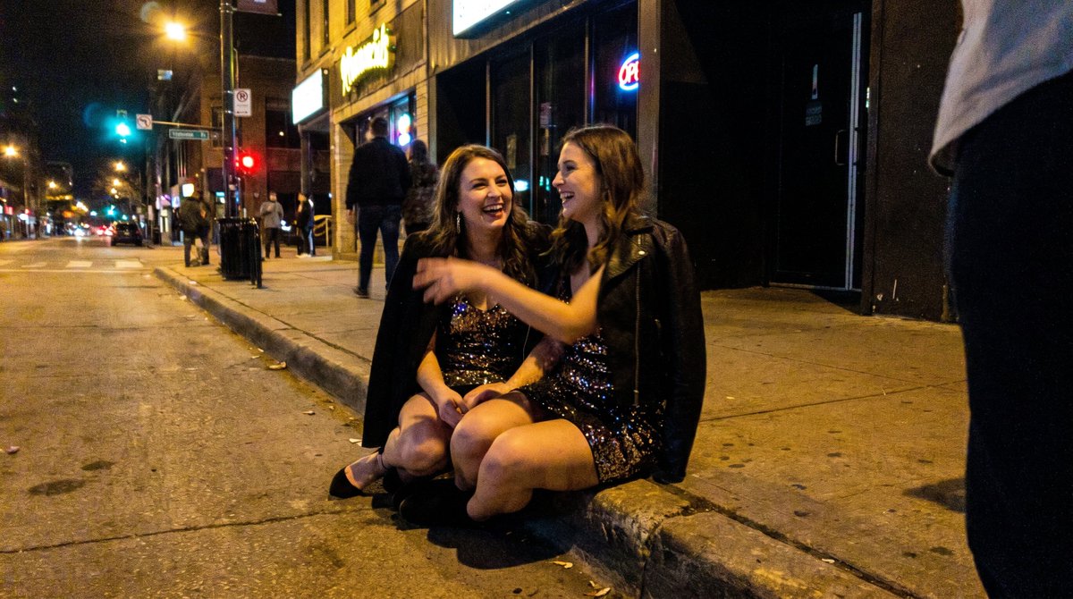 AI Prompt for Social Media Party Snapshot