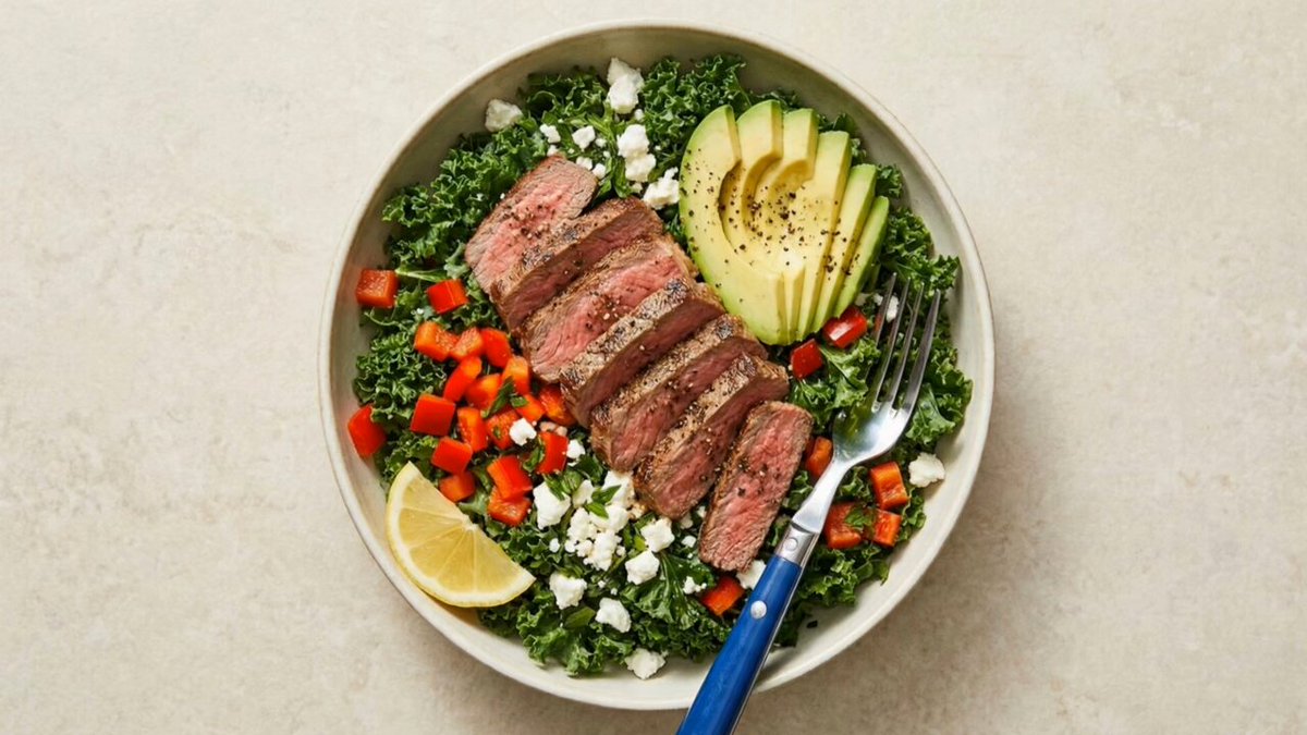 AI Prompt for Steak Salad Photography and Infographic Illustration