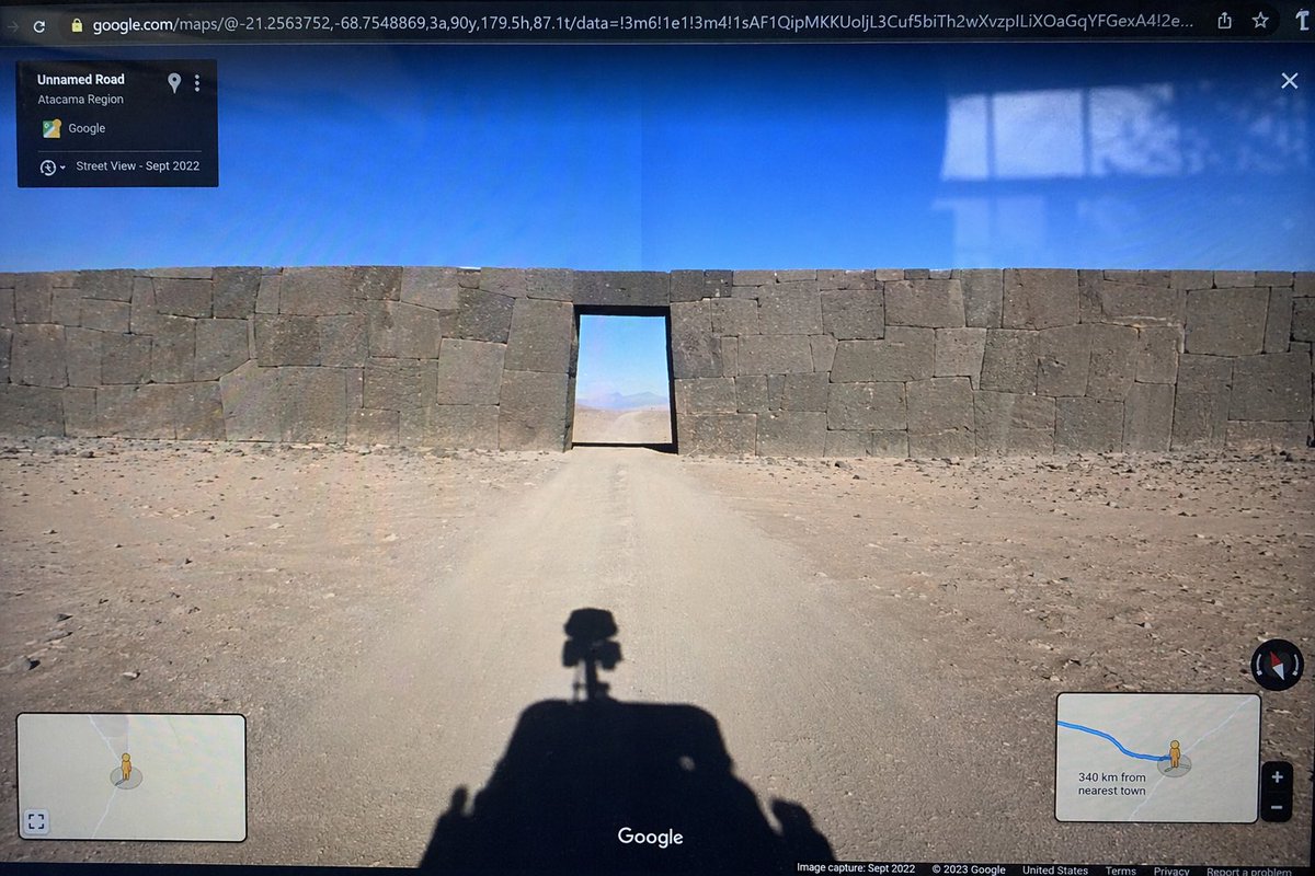 AI Prompt for Surreal Google Street View Screenshots