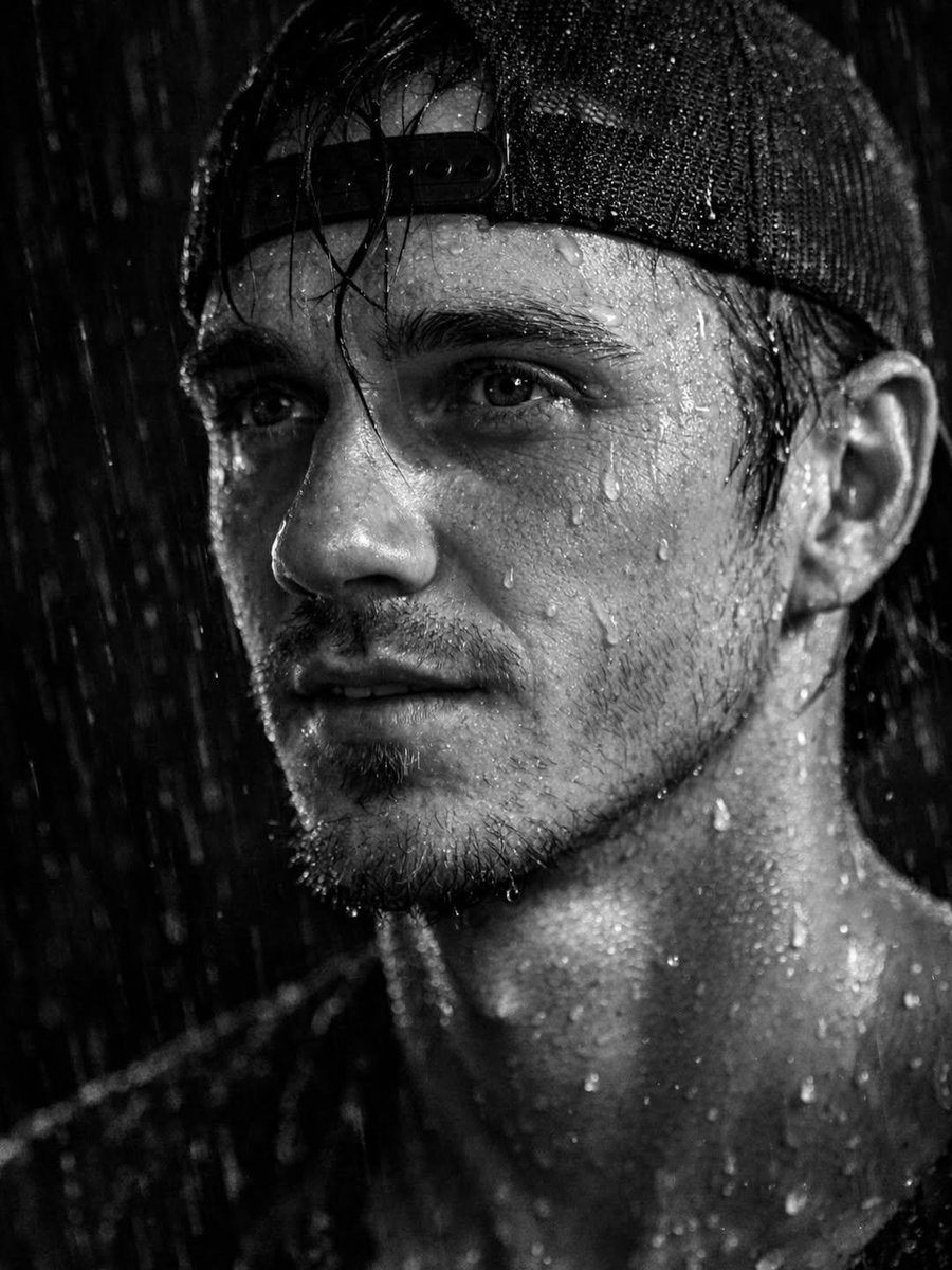 AI Prompt for Ultra-Realistic Portrait Photography