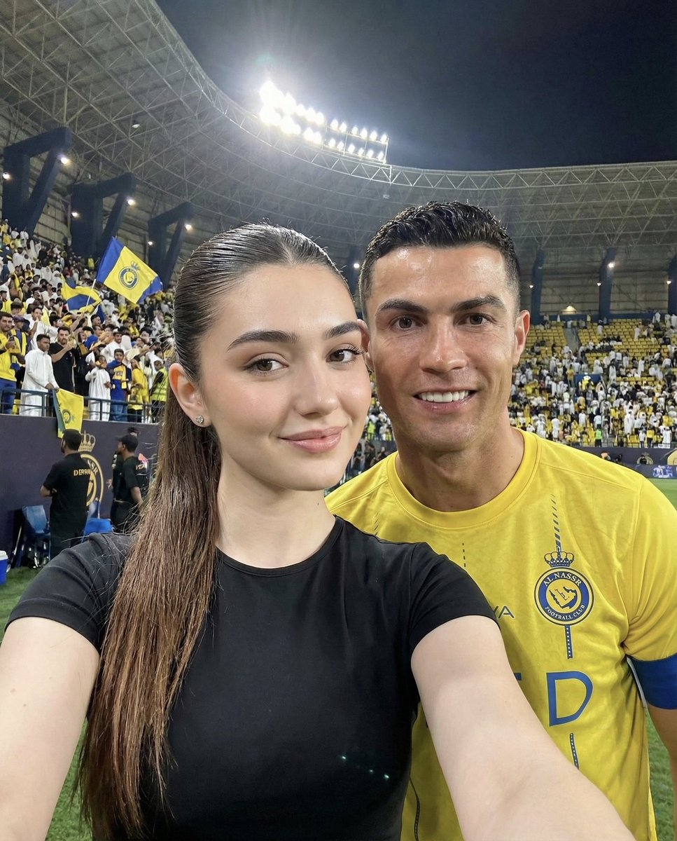 AI Prompt for Ultra-Realistic Ronaldo Stadium Selfie with Identity Preservation