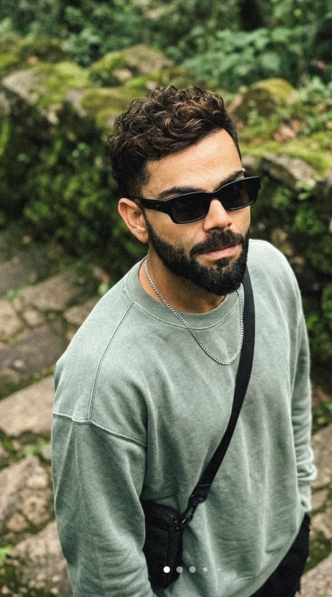 AI Prompt for Ultra-Realistic Virat Kohli Outdoor Portrait Photography