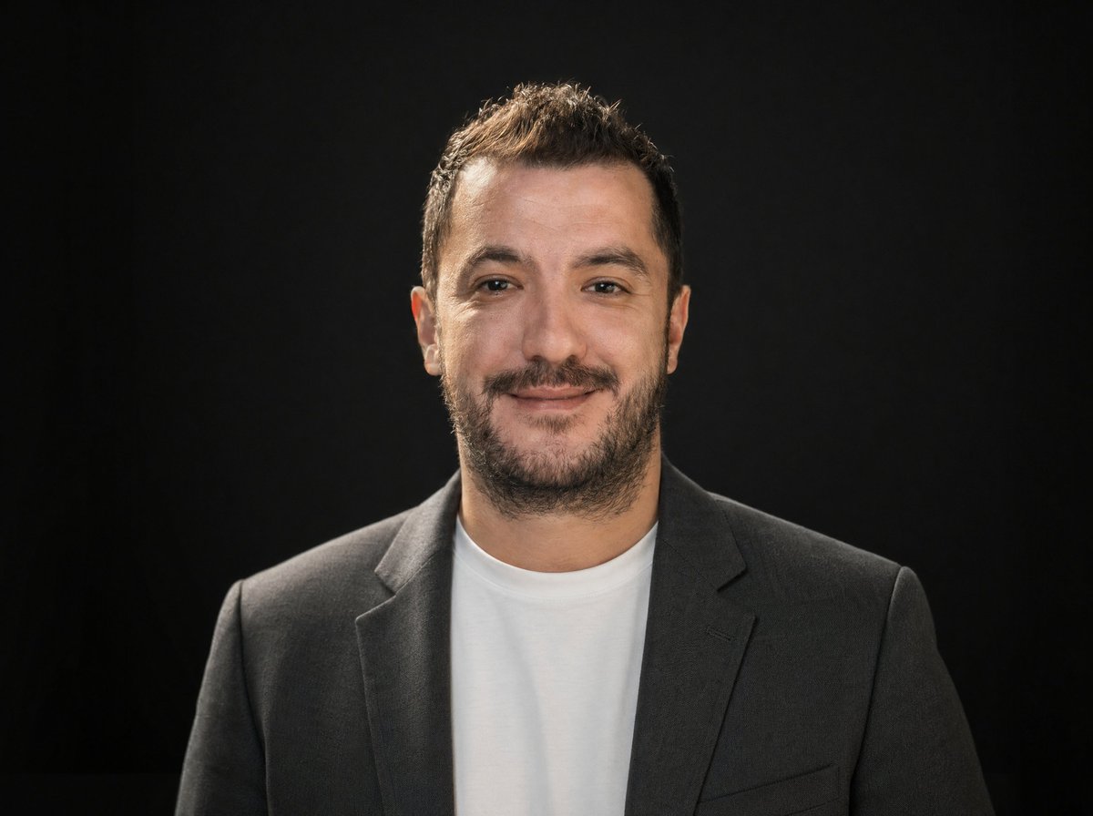 AI Prompt for Professional LinkedIn Profile Picture