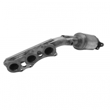 Catalytic Converter with Integrated Exhaust Manifold