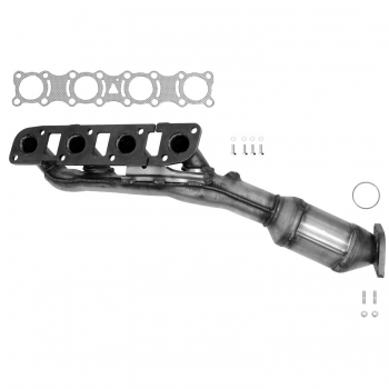 Catalytic Converter with Integrated Exhaust Manifold