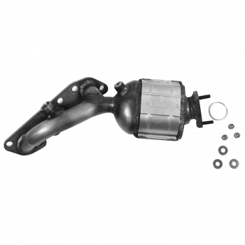 Catalytic Converter with Integrated Exhaust Manifold
