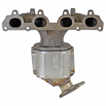 Catalytic Converter with Integrated Exhaust Manifold