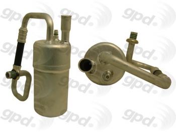 A/C Accumulator with Hose Assembly