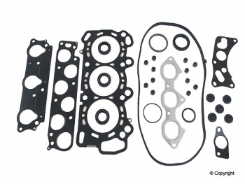 Engine Cylinder Head Gasket Set