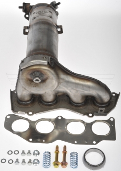 Catalytic Converter with Integrated Exhaust Manifold