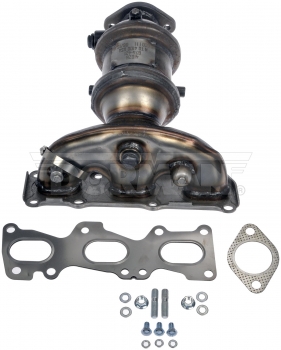 Catalytic Converter with Integrated Exhaust Manifold